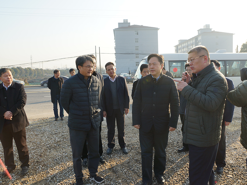 2018年元月，江阴市委陈金虎书记到公司新厂区建设工地调研